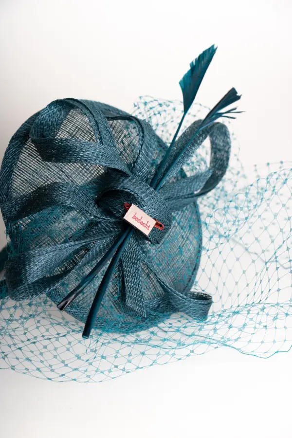 Bedacht Fascinator Valetta Petrol